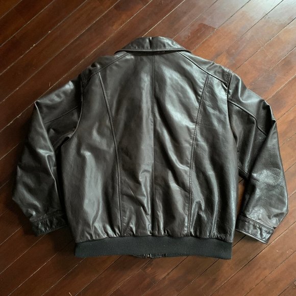 Roundtree & Yorke Leather Bomber Jacket, New! - Picture 6 of 7